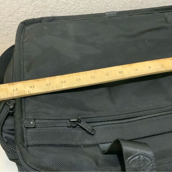 TUMI Black  alpha Ballistic expandable Laptop Business Briefcase - Picture 12 of 14